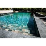 Kit de construcción de piscinas de hormigón (enlucidas, pintadas y alicatadas), iluminación estándar.